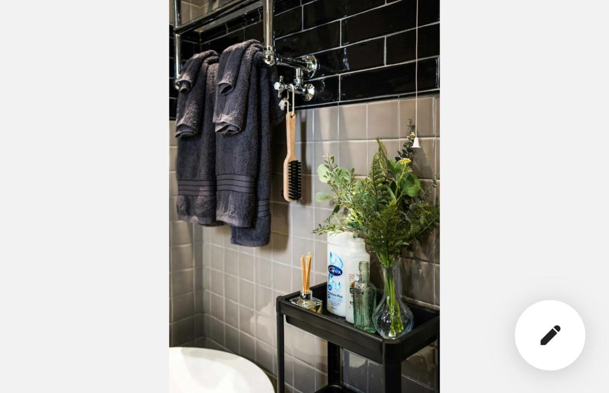 Bumble Bee Hostel London