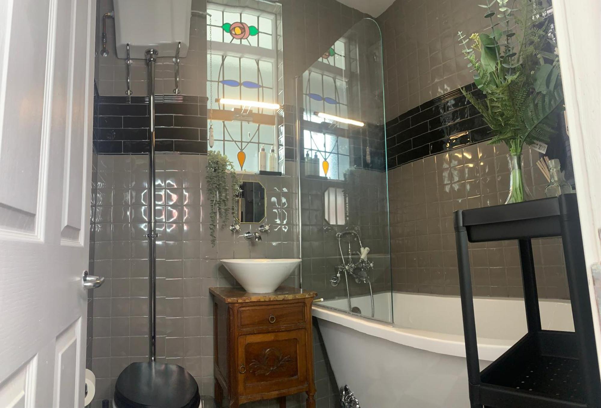 Bumble Bee Hostel London