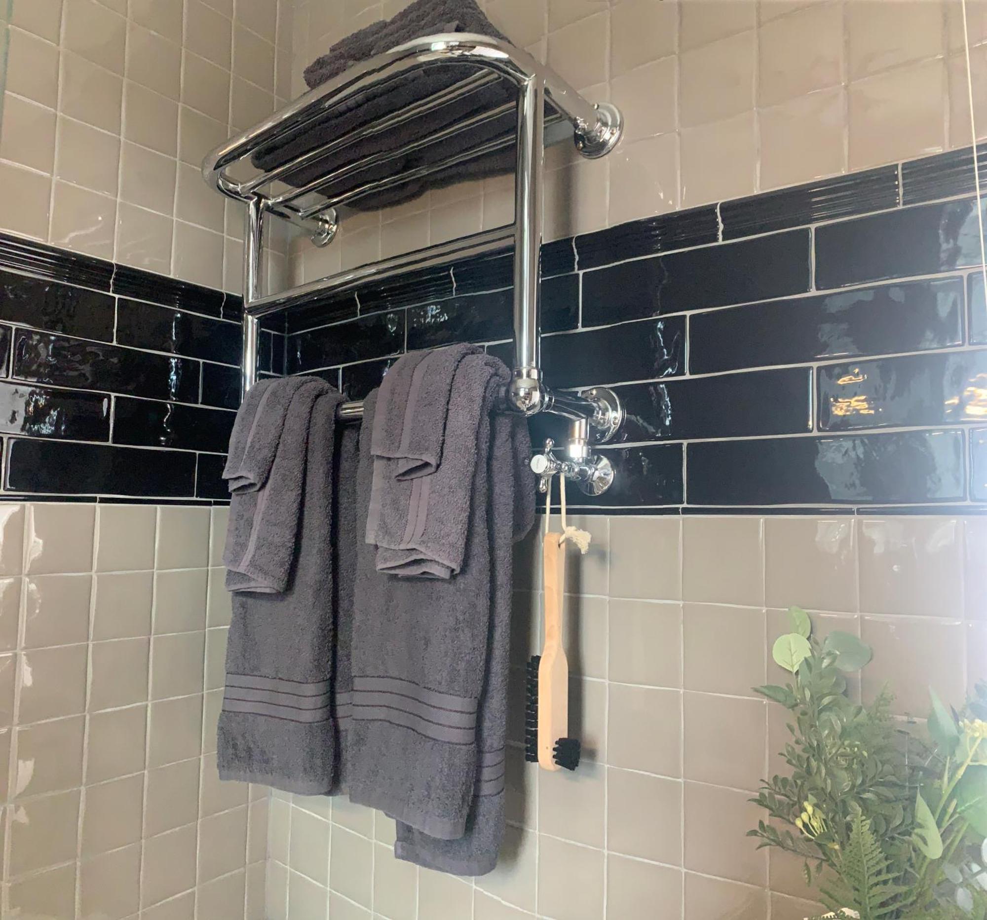 Hostel Bumble Bee London